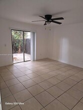 28055 SW 143rd Ct in Homestead, FL - Building Photo - Building Photo