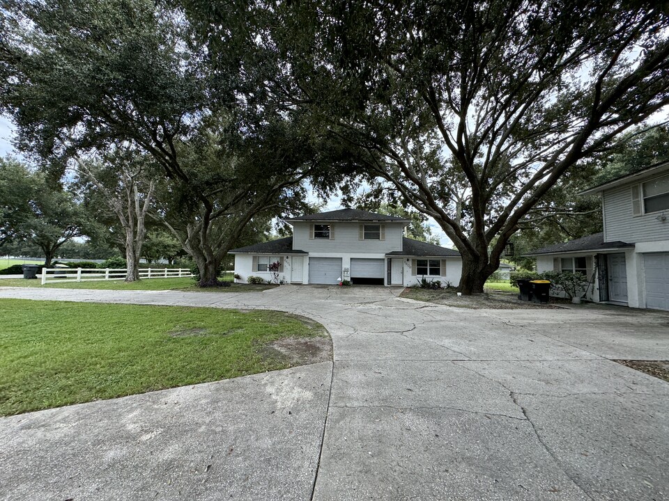 6404 Odom Rd in Lakeland, FL - Building Photo