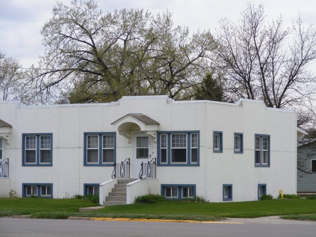 Central Avenue Apartments in Malta, MT - Building Photo - Building Photo