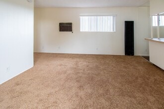 4641 55th St in San Diego, CA - Building Photo - Building Photo