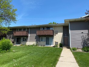 2111 Refset Drive in Janesville, WI - Building Photo - Interior Photo