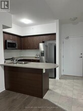295 Cundles Rd E in Barrie, ON - Building Photo - Building Photo