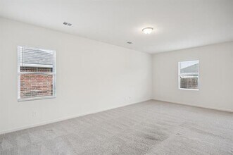 742 Camden Dr in Lavon, TX - Foto de edificio - Building Photo