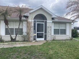 4334 Creekside Blvd in Kissimmee, FL - Building Photo