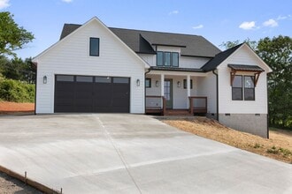 1040 Morlin Acres Dr in Marshall, NC - Building Photo - Building Photo