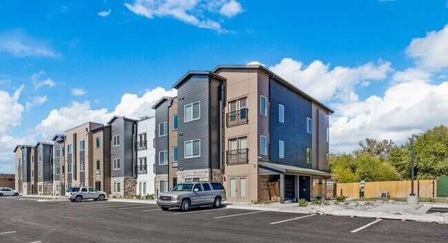 property at 1260 Bookcliff Ave