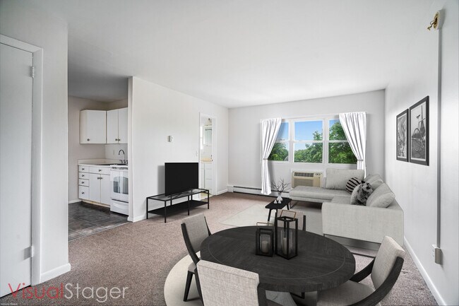 18 Fairfield Ave in Norwalk, CT - Foto de edificio - Building Photo