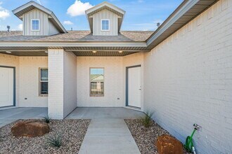 1113 N 7th St in Wolfforth, TX - Building Photo - Building Photo