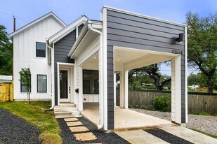 3204 Overcup Oak Dr in Austin, TX - Building Photo
