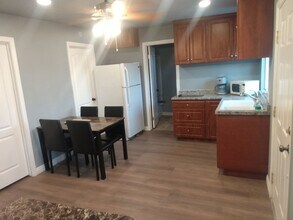 3471 Glendower St in Rosamond, CA - Foto de edificio - Building Photo