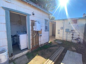 1733 Dahlia Ave in San Diego, CA - Building Photo - Building Photo