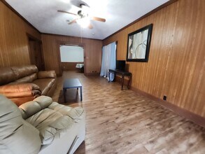 4214 Ferndale Dr in Port Arthur, TX - Building Photo - Building Photo