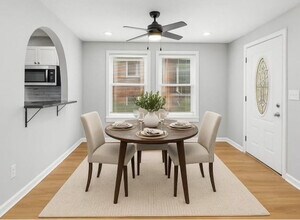 2243 Spruce Ave in Kansas City, MO - Foto de edificio - Building Photo