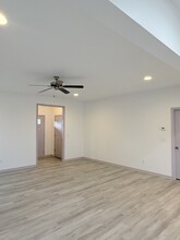 839 Sweet Bay Ave in Bowling Green, KY - Building Photo - Building Photo