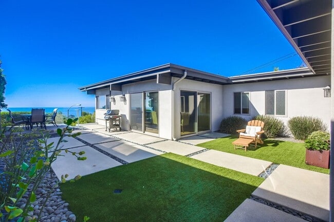 property at 2212 Place Monaco