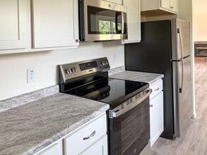 340 Spear St in South Burlington, VT - Building Photo - Building Photo