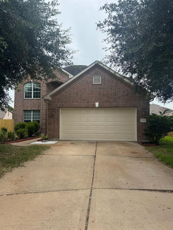 property at 7519 Chathan Glen Ln