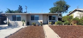 6362 Newsome Dr in San Diego, CA - Building Photo