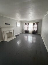 1859 Goleta Ave in Youngstown, OH - Building Photo - Building Photo