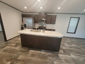 111 Maple Dr in Mankato, MN - Building Photo - Building Photo