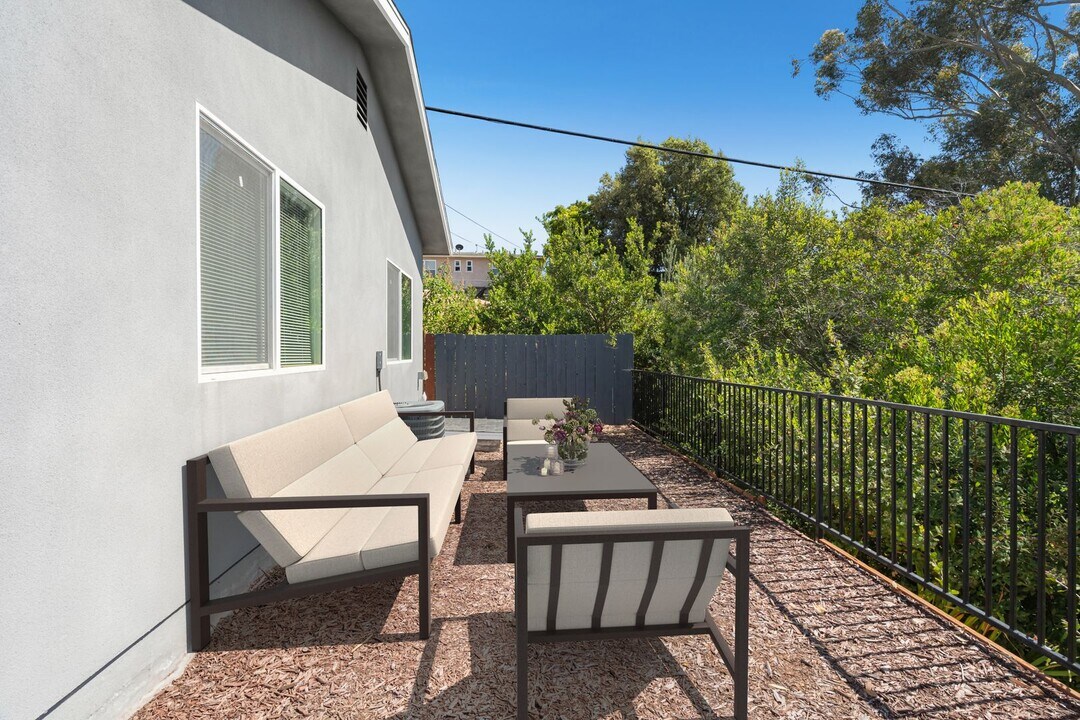 4842 College Ave in San Diego, CA - Building Photo