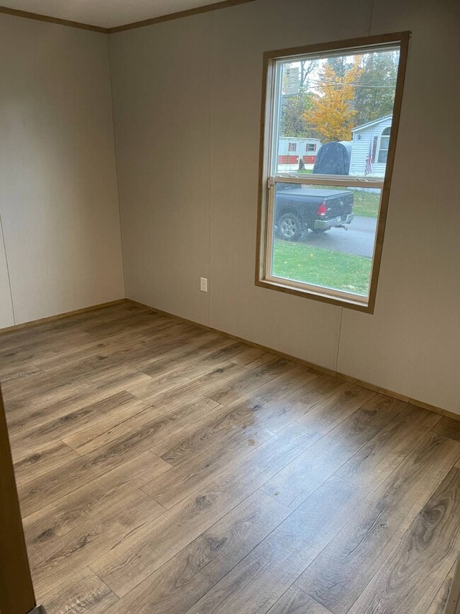 6621 W Ridge Rd in Fairview, PA - Building Photo - Building Photo