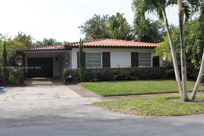 property at 4540 SW 15th St