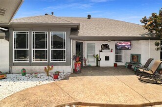 1101 BreAnne Ct in Burleson, TX - Building Photo - Building Photo