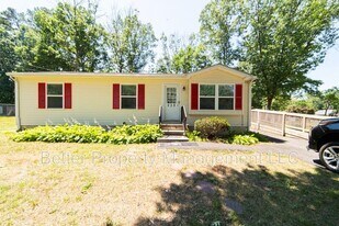 239 Luciano Ave in Vineland, NJ - Building Photo