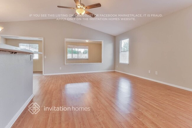 464 N Orlando Cir in Mesa, AZ - Foto de edificio - Building Photo