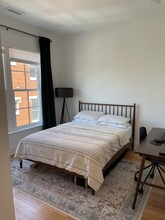 300 8th St NE, Unit 306 in Washington, DC - Building Photo - Building Photo