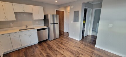 155 Greenwood Ave in Bethel, CT - Building Photo - Building Photo