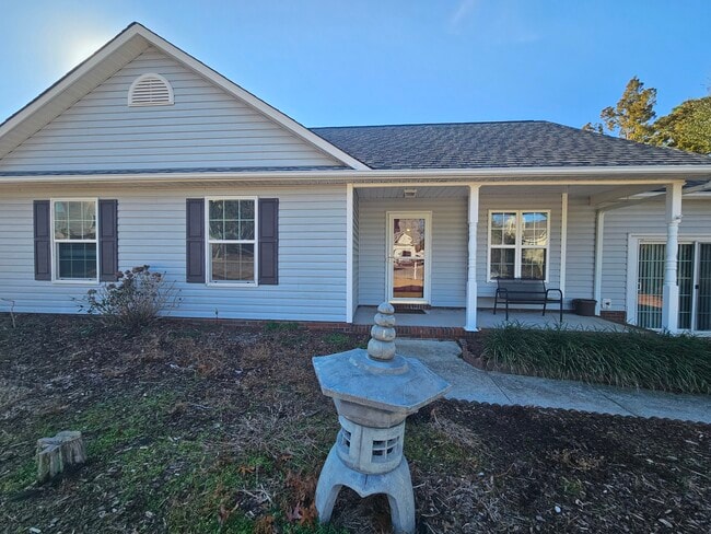 210 Hepworth Way in Wilmington, NC - Building Photo - Building Photo