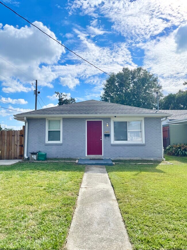 3202 42nd St Rentals in Metairie, LA