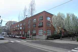 Pearl Lofts Bldg in Portland, OR - Foto de edificio - Building Photo