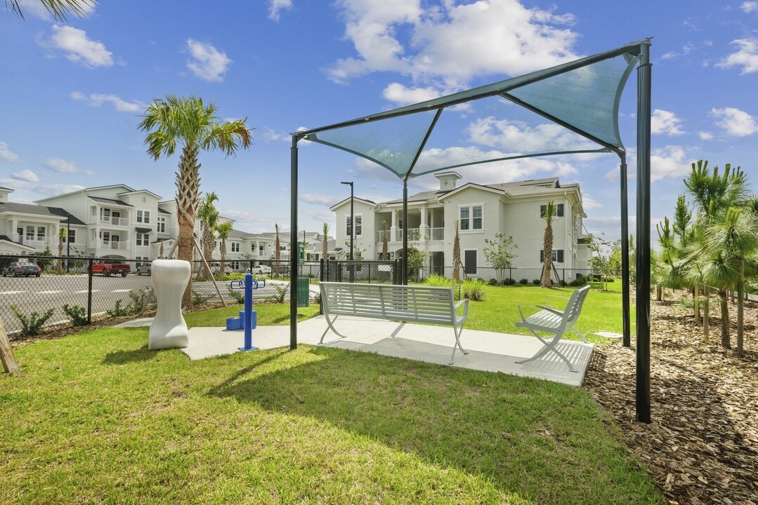 The Napier in Daytona Beach, FL - Building Photo