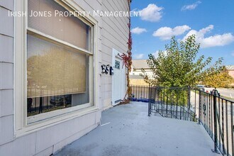 476 Niagara St-Unit -Apt. 1 in Buffalo, NY - Building Photo - Building Photo