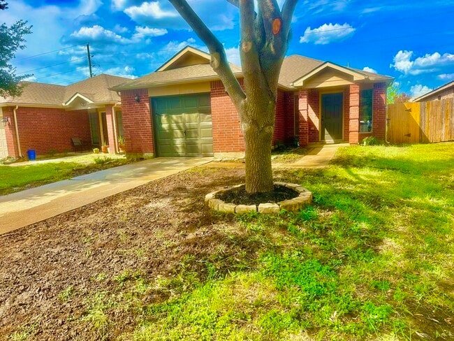 property at 18918 Dennington Dr