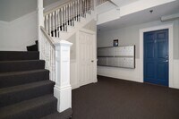 110 Warren St photo'