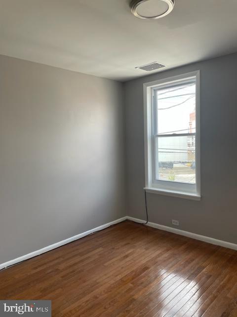 2555 Grays Ferry Ave in Philadelphia, PA - Building Photo