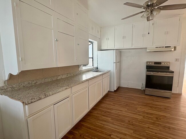 1345 Cornell Ave in Lovelock, NV - Building Photo - Building Photo