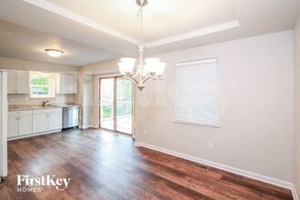15100 S Arapaho Dr in Olathe, KS - Building Photo - Building Photo
