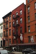 87 E 4th St in New York, NY - Building Photo - Building Photo