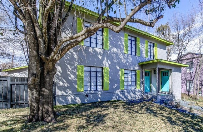 property at 3904 Maplewood Ave