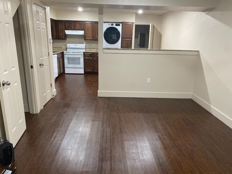 906 Frisco St in Marked Tree, AR - Building Photo