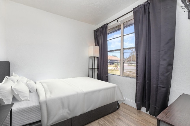 property at 733 Tarpon Ave