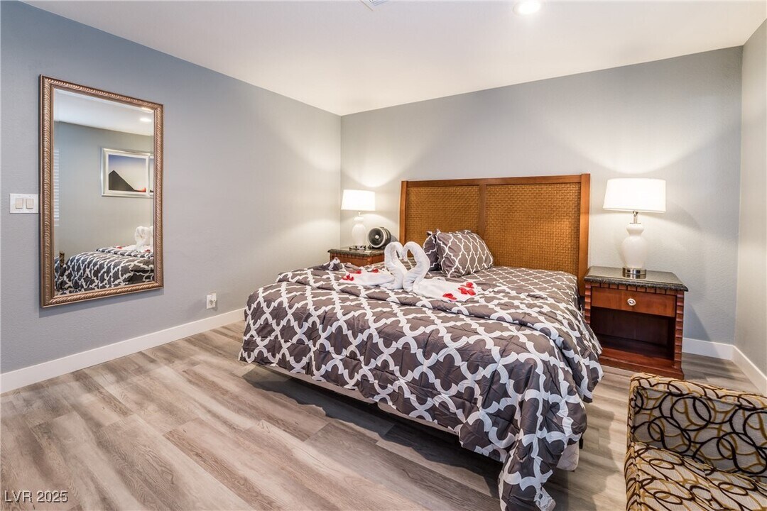 3955 Savoy Ct in Las Vegas, NV - Foto de edificio