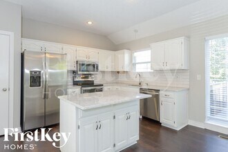 17534 W 111th Terrace in Olathe, KS - Building Photo - Building Photo