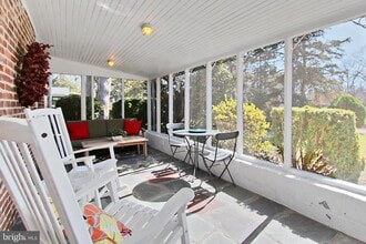 8022 E Boulevard Dr in Alexandria, VA - Building Photo - Building Photo