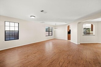 204 Lauren Loop in Leander, TX - Building Photo - Building Photo